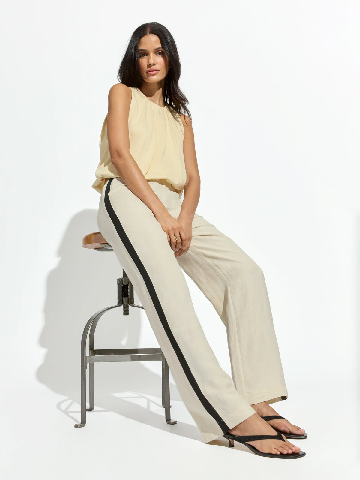 Sanctuary Clothing Special Offer - CASUAL TRACK PANT SUMMER SAND / BLACK