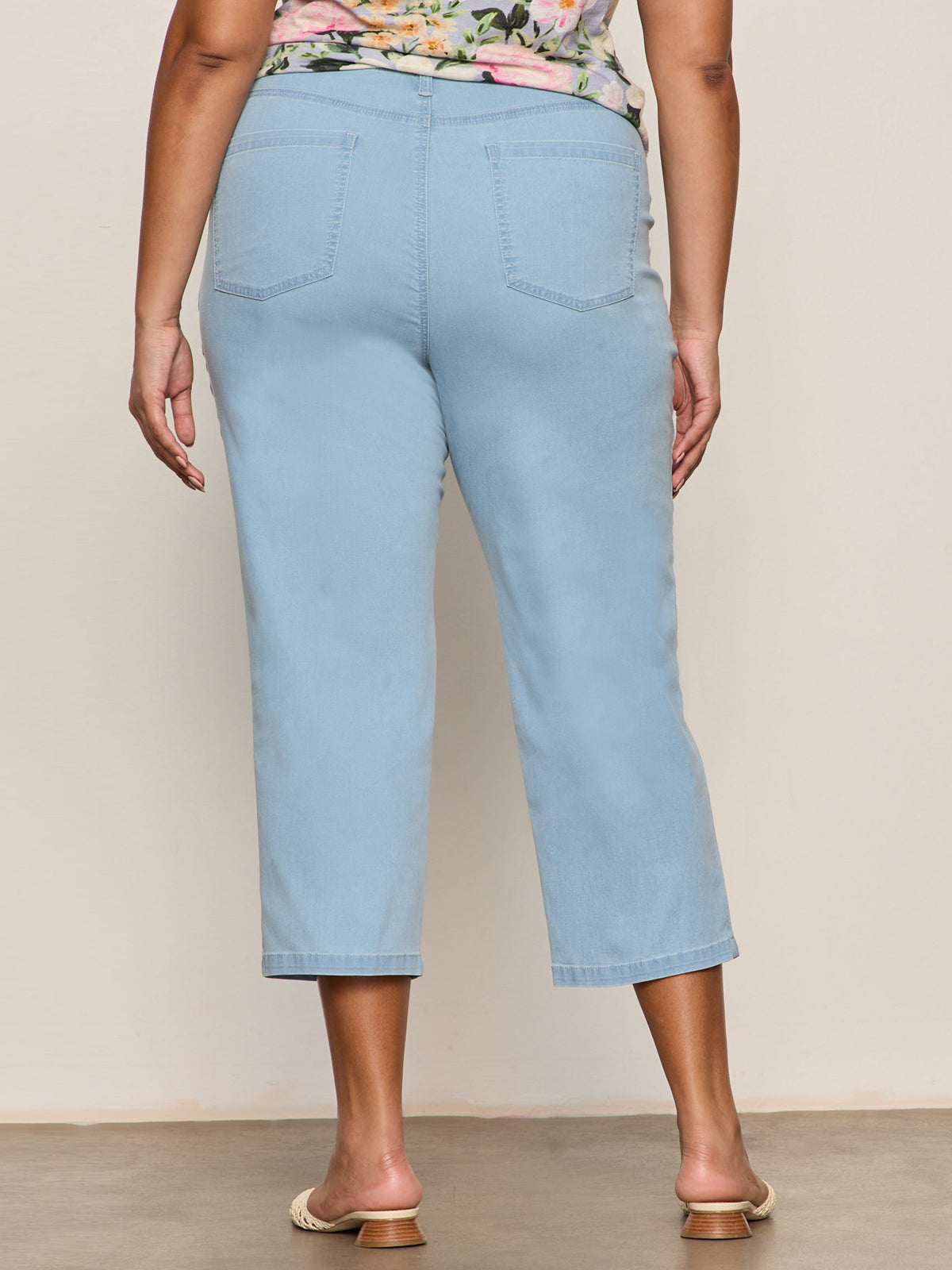 Sanctuary Clothing Top Pick - Retreat Crop Jean Skyline Extended Sizing