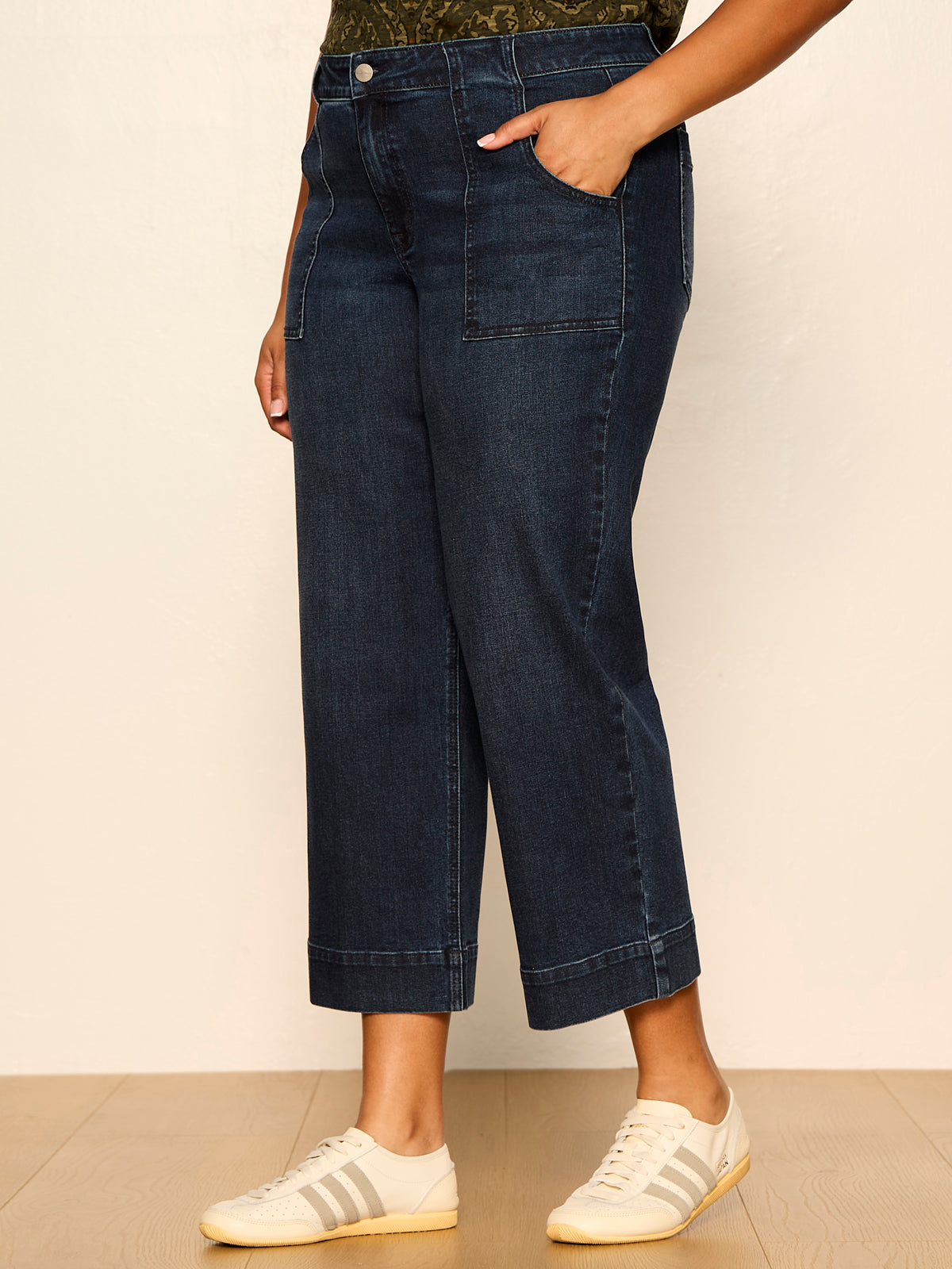 Sanctuary Clothing Best Price - Insider Crop Jean Over The Moon