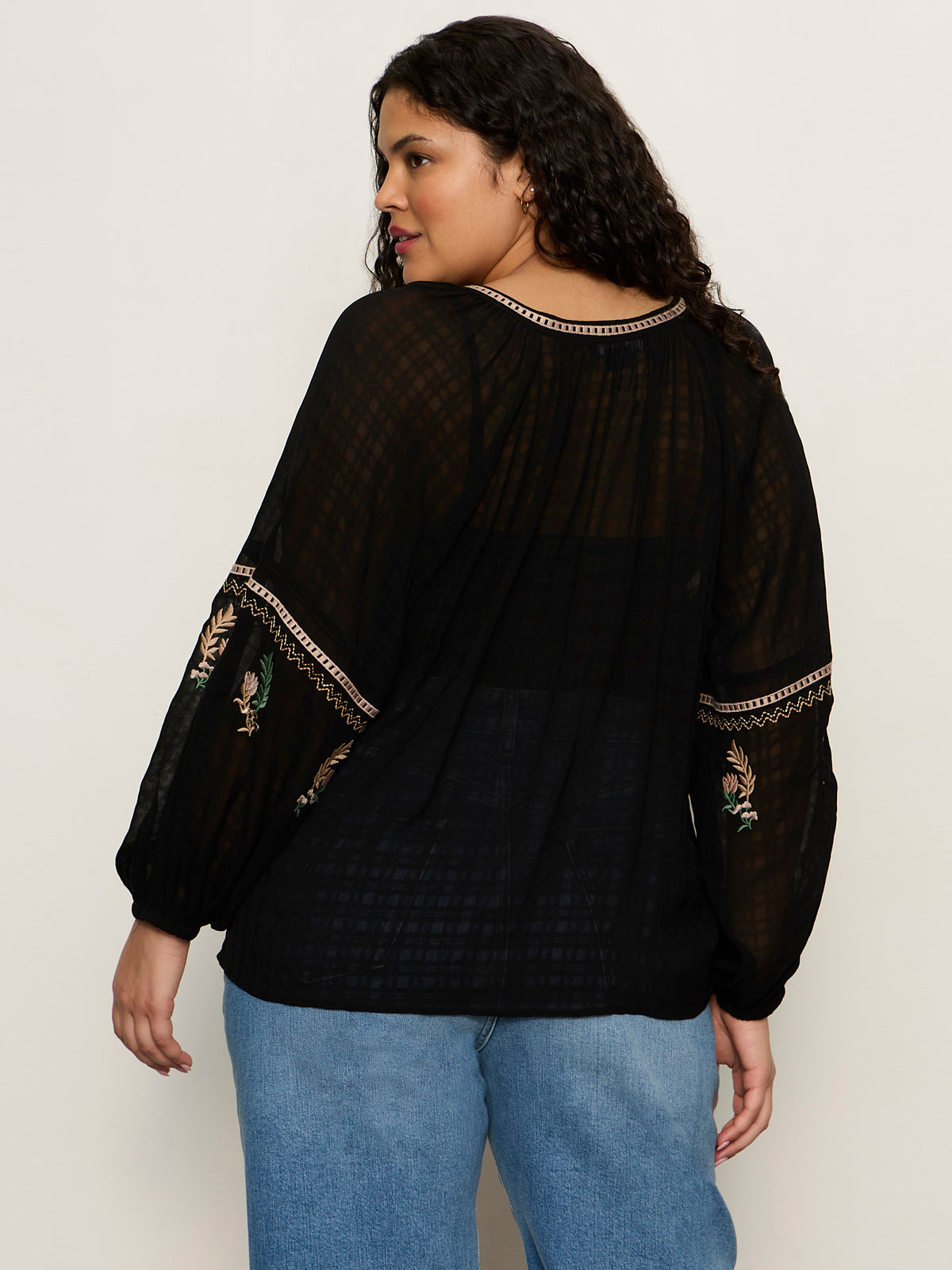 Sanctuary Clothing Deals - Raye Embroidered Blouse Black Extended Sizing