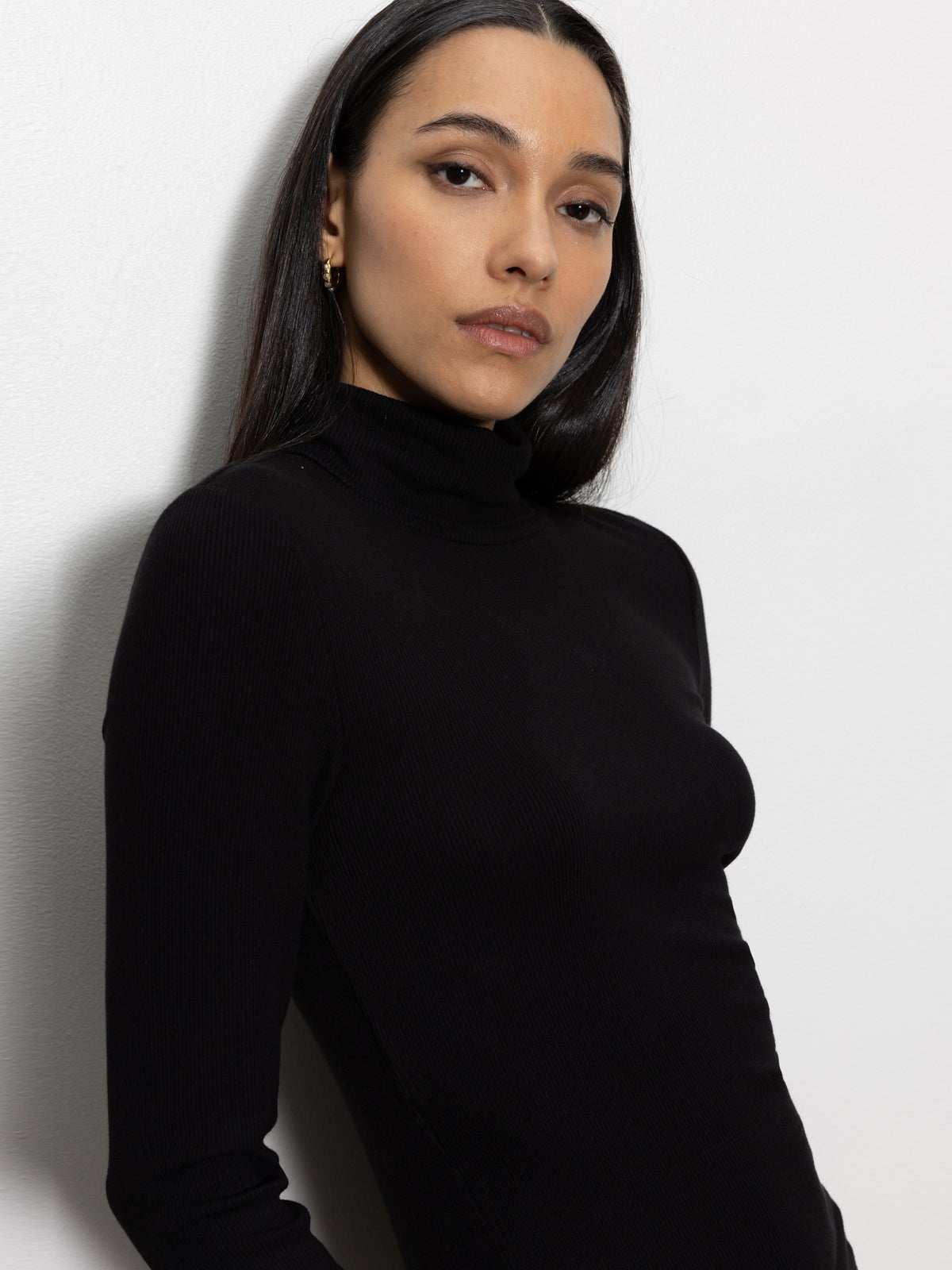 Sanctuary Clothing Quality - Black Essential Turtleneck Top