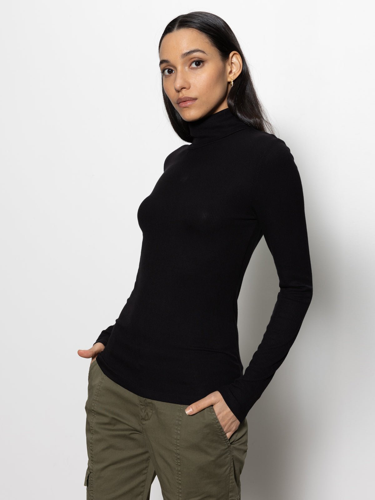 Sanctuary Clothing Quality - Black Essential Turtleneck Top