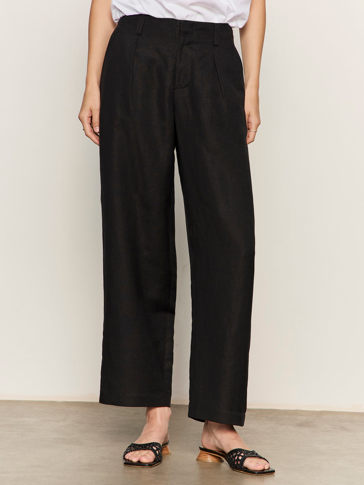 Sanctuary Clothing Customer Favorite - Scout Linen Barrel Pant Black