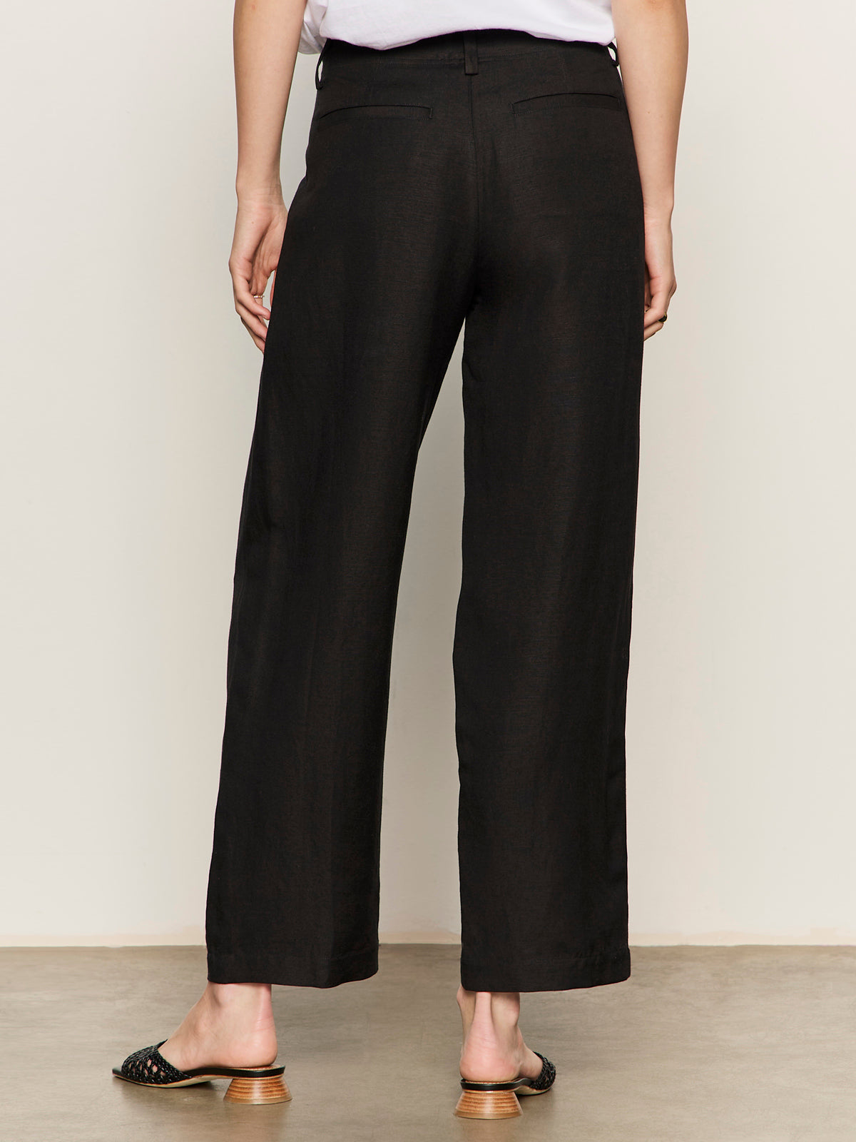 Sanctuary Clothing Customer Favorite - Scout Linen Barrel Pant Black