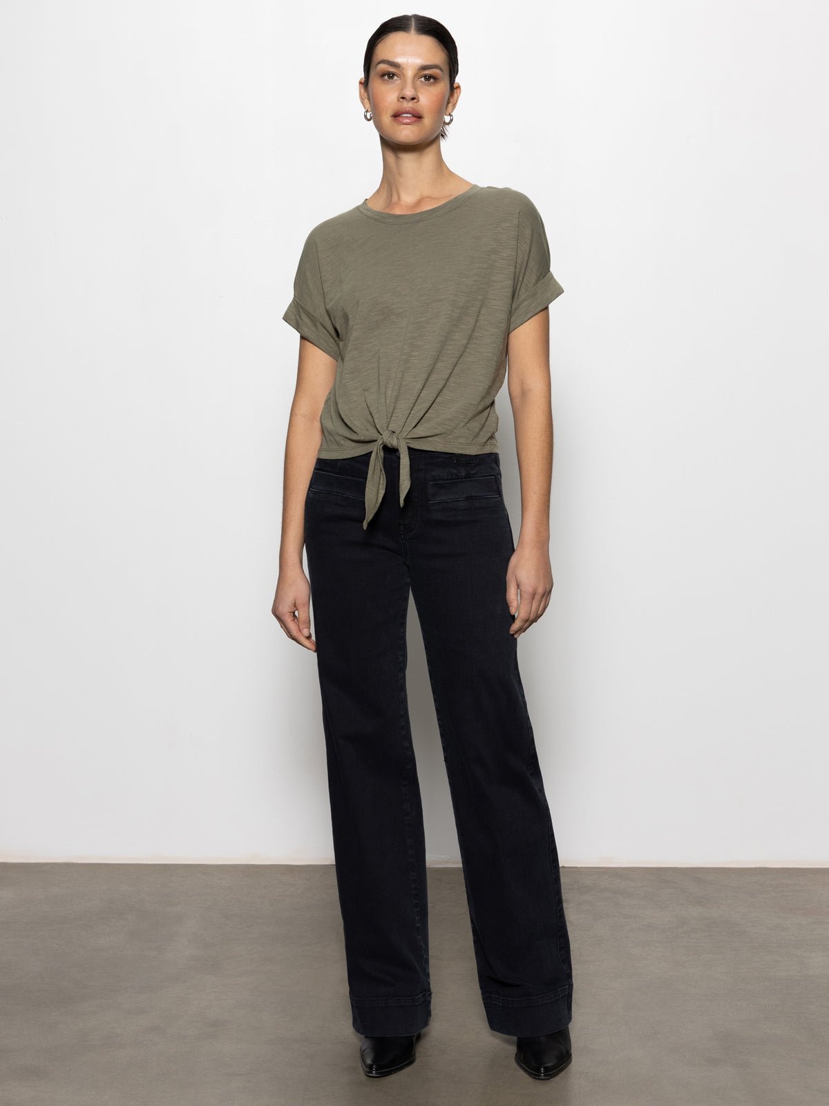 Sanctuary Clothing Recommended - ALL DAY TIE TEE TRAIL GREEN