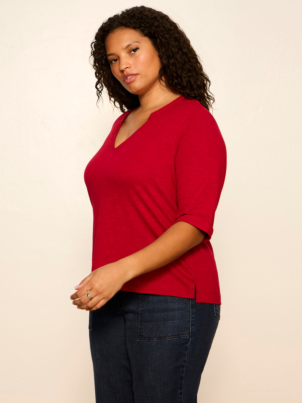 Sanctuary Clothing Popular - DOLCE NOTCH NECK TEE RED BERRY