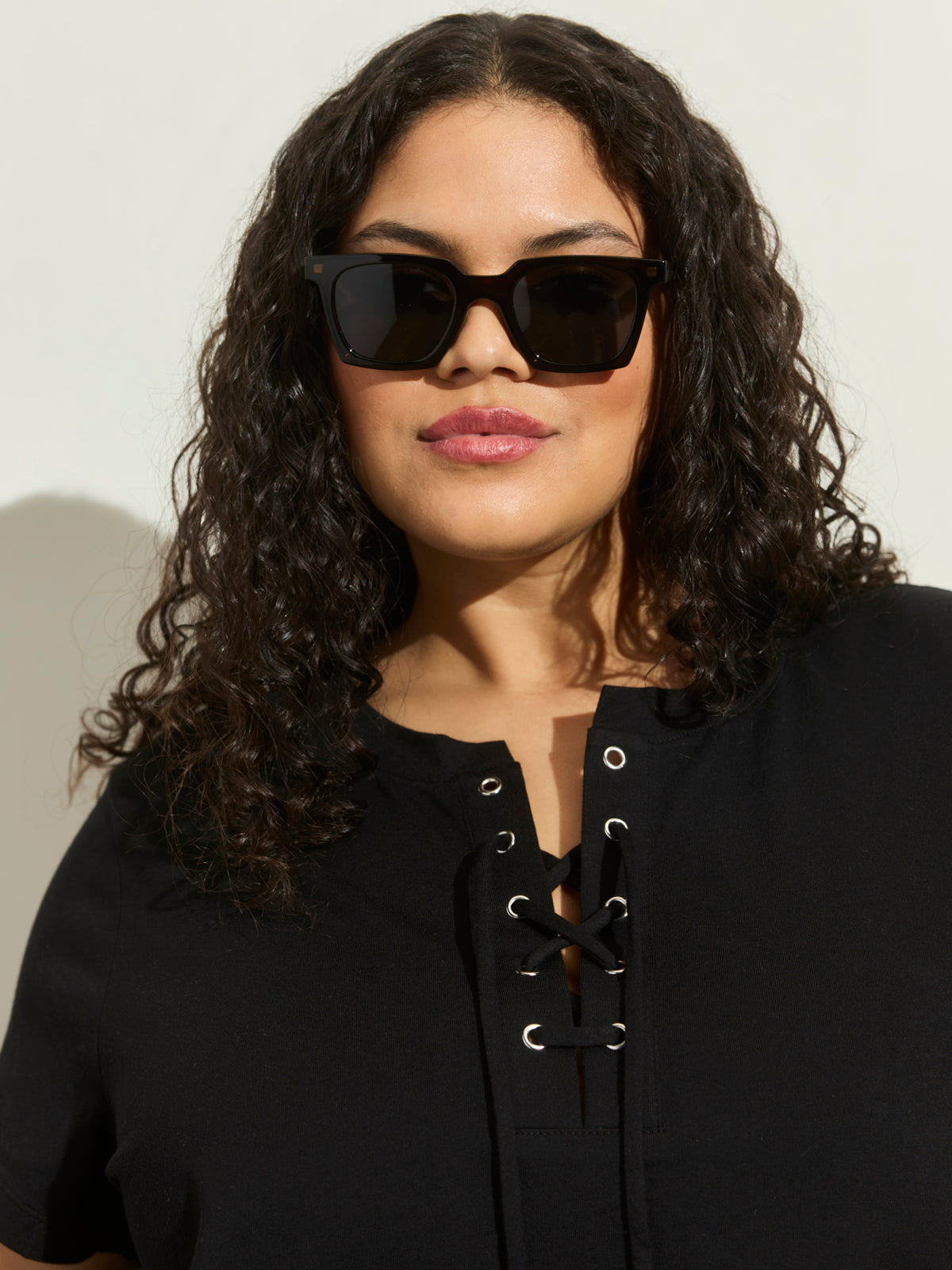 Sanctuary Clothing Trending - LACE UP TIMELESS TEE BLACK